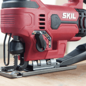 SKIL 4531GA DEKUPAJ TESTERE 680W ÇANTALI